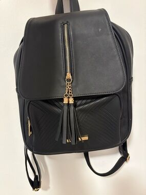 Black Ivy London Women's Backpack with Tassel Zip Accent